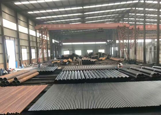 Bon prix ASTM A335 P1 Pipe en acier allié sans soudure pour service à haute température en ligne