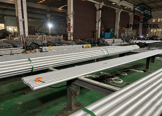 Buen precio Tubo de acero inoxidable sin costura de acero inoxidable ASTM A268 TP439 en línea