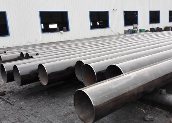 Bom preço API 5L X70 Tubo de aço carbono preto ERW para serviços ácidos / ambientes ácidos on-line
