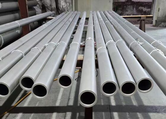 Quality ASTM A790 UNS S32520 Stainless Steel Pipe For Pressure Control Equipment factory
